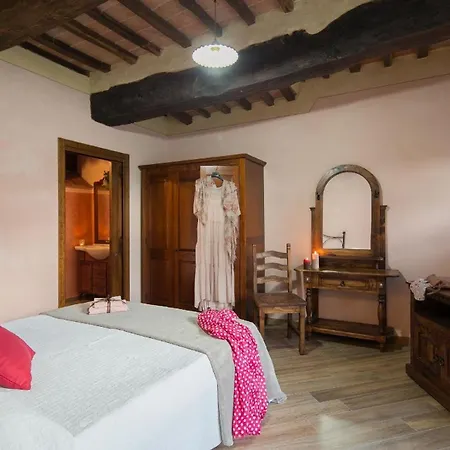Ferienhaus Fuer 19 Personen In Cignano, Trasimenischer See