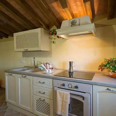 Ferienhaus Fuer 19 Personen In Cignano, Trasimenischer See Holiday home *