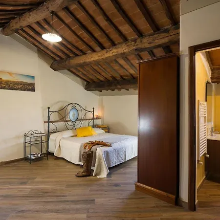 Ferienhaus Fuer 19 Personen In Cignano, Trasimenischer See * Cortona