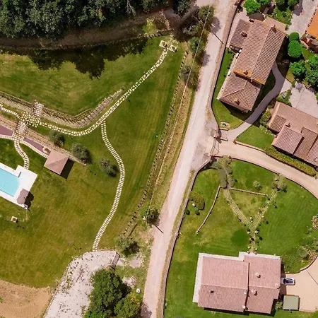 Ferienhaus Fuer 19 Personen In Cignano, Trasimenischer See Cortona